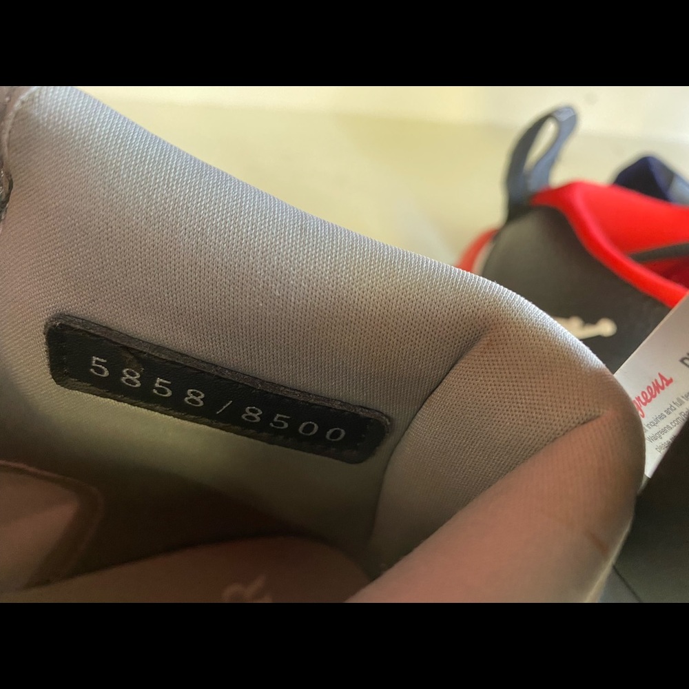 Authentic Versace sneaker - Picture 4 of 4